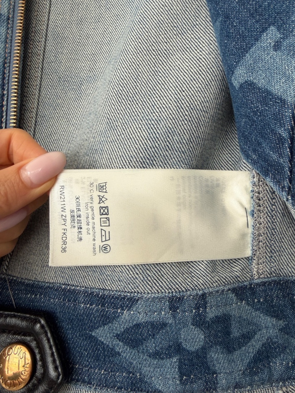 Louis Vuitton 2021 Mini Denim Dress - Picture 6 of 9